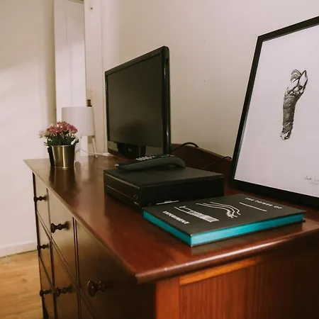 아파트 Typical Flat With Terrace City Center