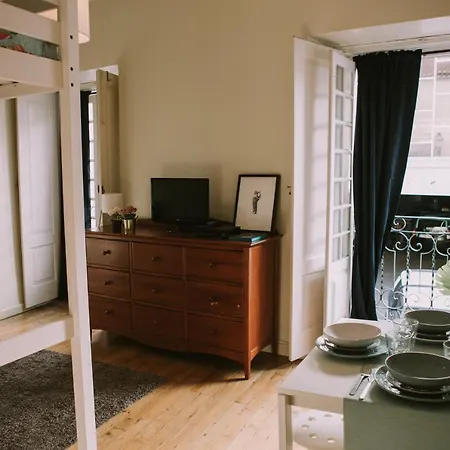 Typical Flat With Terrace City Center * Lisboa